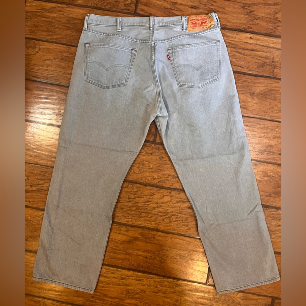 Levis 501 jeans men’s 39x28 (tag 42x30) gray Original Straight button fly cotton